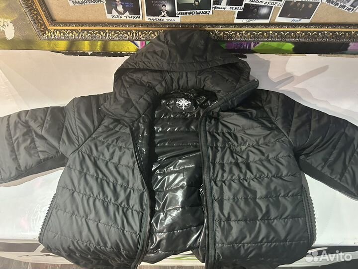 Hella микропухан