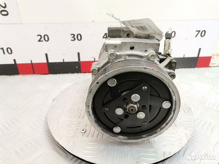 Компрессор кондиционера для Dacia Duster