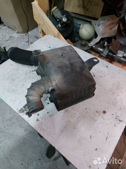 Корпус воздушного фильтра kia sportage 1