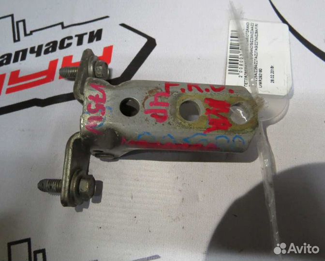 Петля двери mitsubishi. colt colt plus grandis pajero pajero IO pajero pinin RVR. Z25A Z26A Z27A Z27