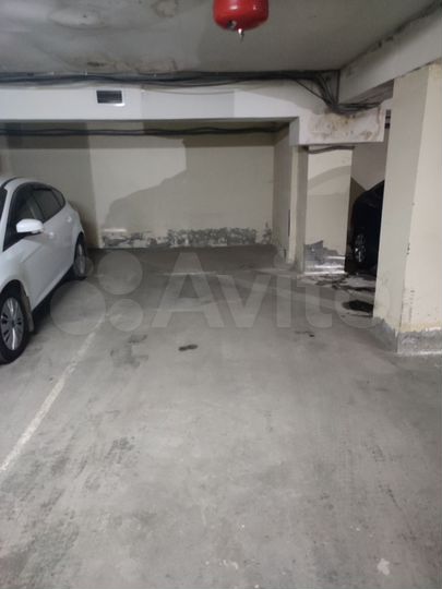 Машиноместо, 22 м²