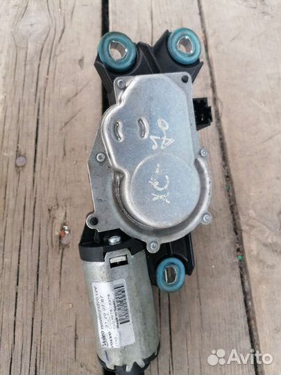 Моторчик дворника задний вольво v70 хс70 2013гв