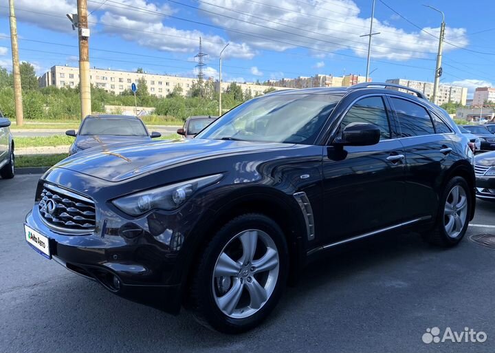 Infiniti FX37 3.7 AT, 2010, 240 000 км