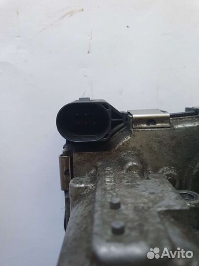 Дроссельная заслонка