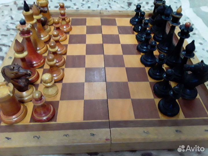 Шахматы деревянные СССР Дорожные.Карболитовые