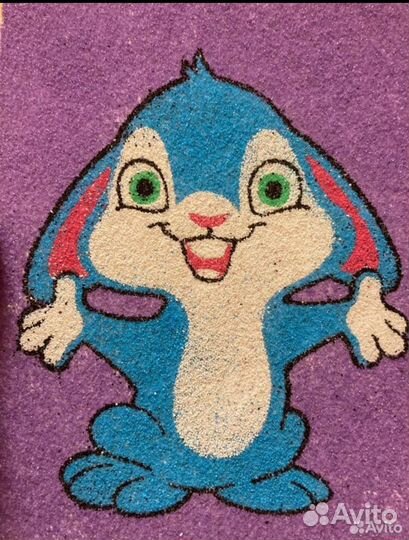 Рисование разноцветным песком