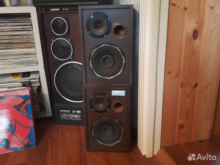 Акустические колонки
