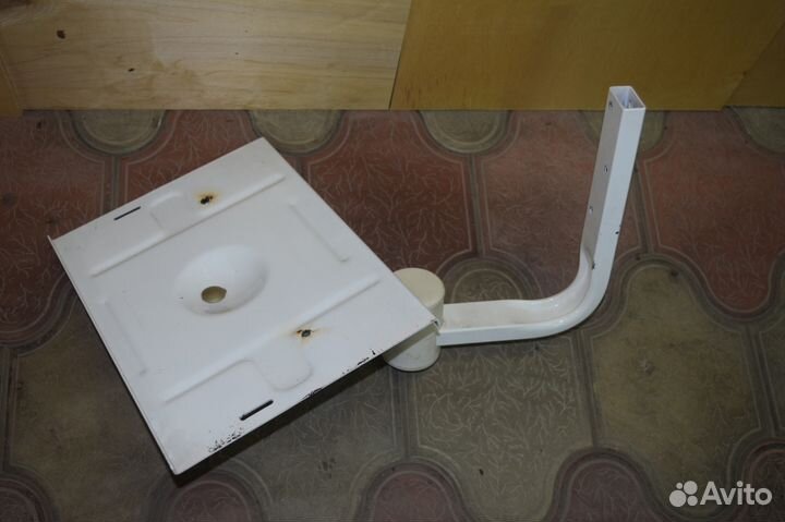 Навесная полка тв