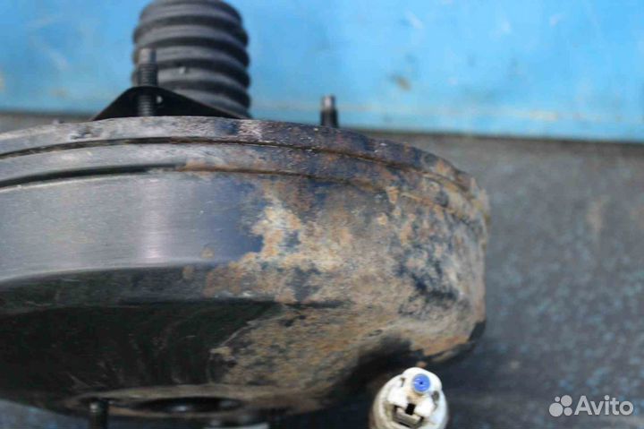 Усилитель тормозов вакуумный Toyota Rav4 (Тойота Р