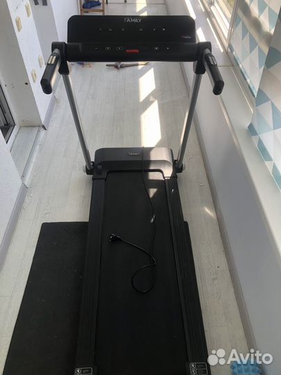 Тренажер беговая дорожка