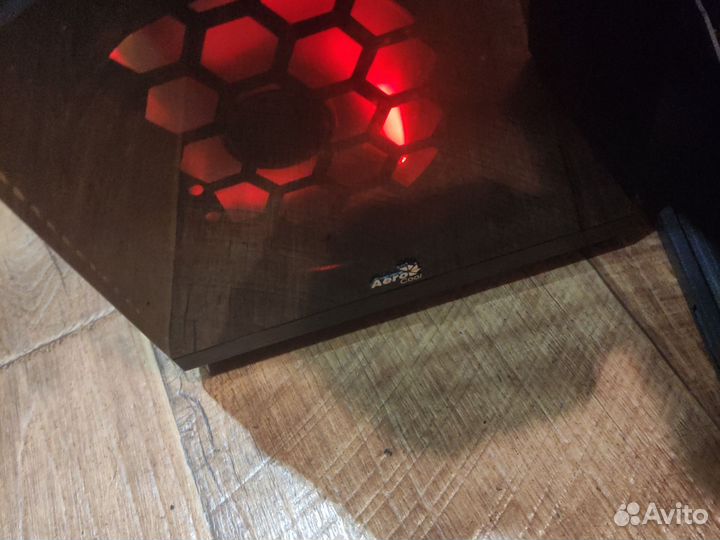 Корпус Aerocool с бп 350 W