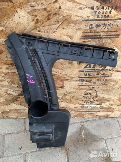 Кронштейн бампера задний левый Volvo Xc 90 3.2