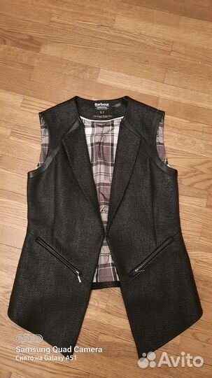 Женский жилет