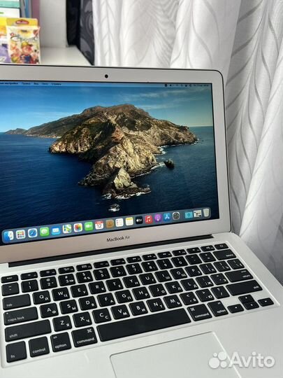 Apple MacBook Air 13 (2015)