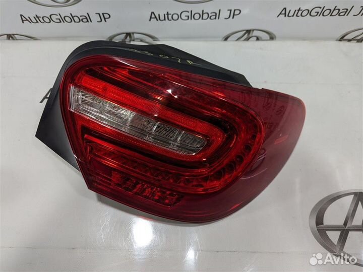 Фонарь задний правый Mercedes-Benz A-Class