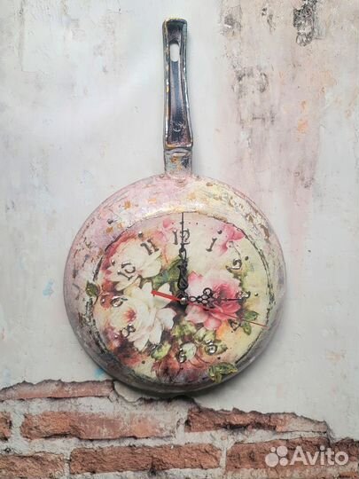 Часы настенные