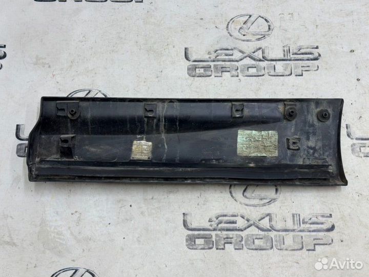 Молдинг на дверь задний правый Land Rover Range