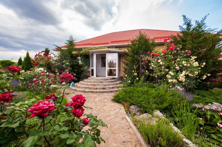 Дом 134 м² на участке 11 сот.