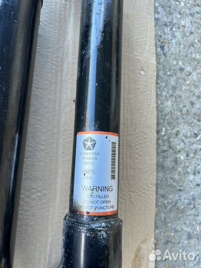 Амартизаторы на Jeep 14г