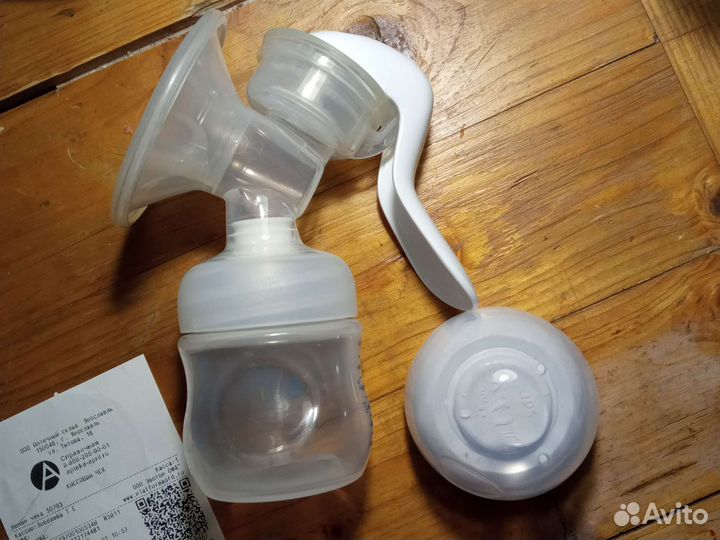 Молокоотсос avent ручной и бутылочка для корм- я