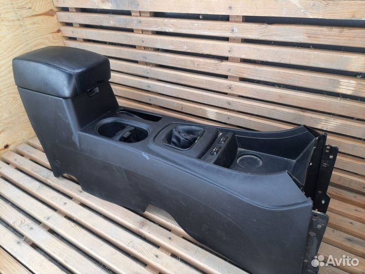 Консоль салона (центральная часть) SsangYong 2