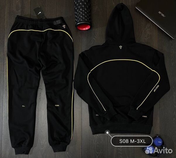 Мужской спортивный костюм Nike на зиму