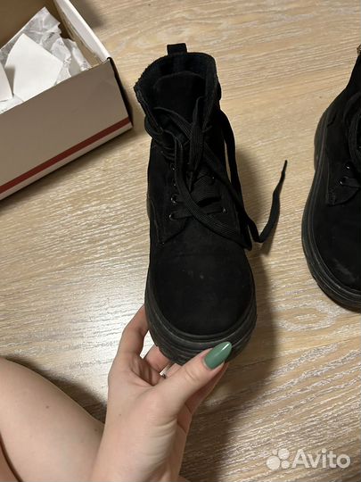 Ботинки женские