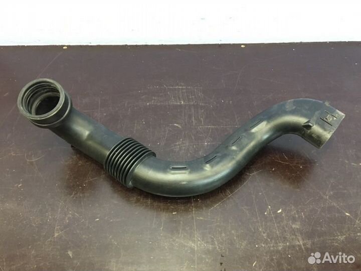 Патрубок воздушного фильтра Renault Duster 2