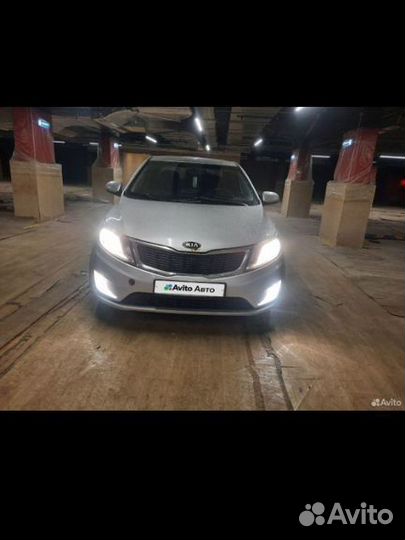 Бампер кио рио автомат