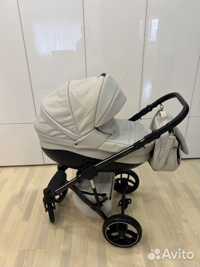 Коляска 2 в 1 эко кожа