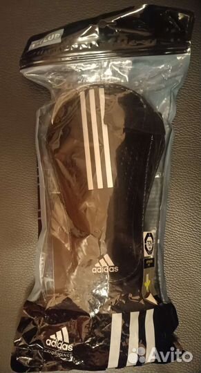 Щитки футбольные adidas