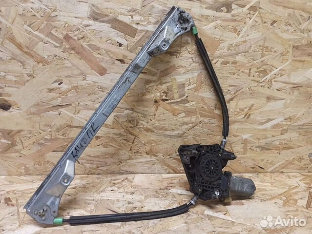 Стеклоподъемник передний правый Renault Clio