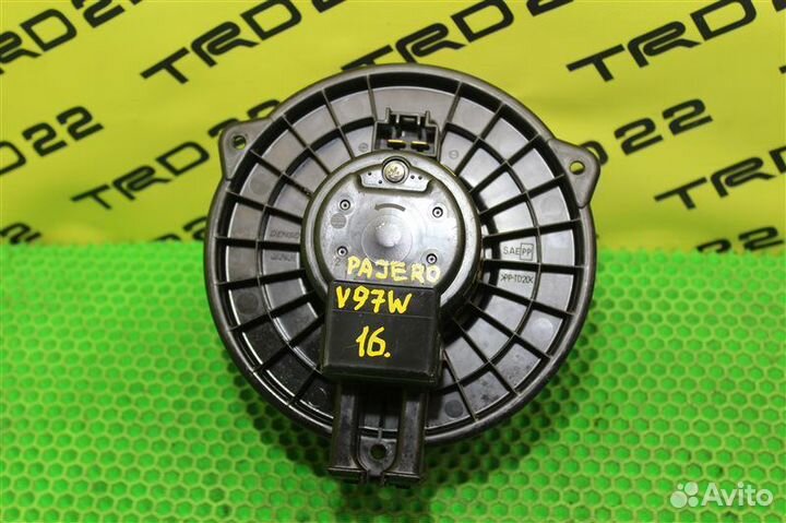 Мотор печки передний Mitsubishi Pajero V97W 6G75