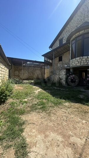 Дом 530 м² на участке 12,5 сот.