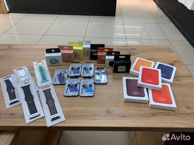 Аксессуары для техники Apple