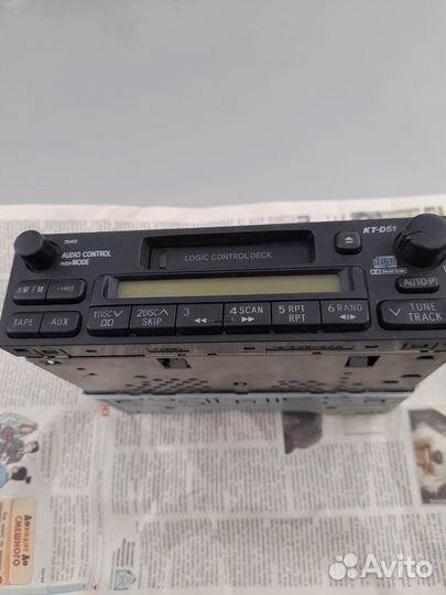 Кассетная автомагнитола