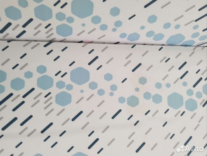 Chicco пеленальный столик и ванна для купания