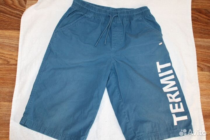 Комплект шорт и плавок из Спортмастера(152-158см)