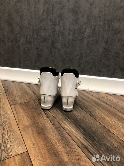 Горнолыжные ботинки