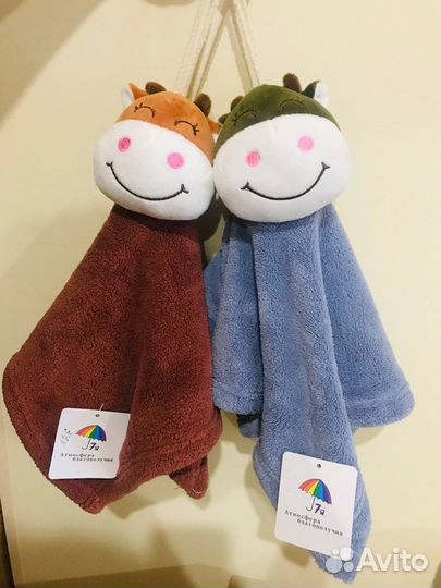 Полотенца на подарок разные