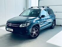 Volkswagen Tiguan 2.0 AT, 2015, 230 000 км, с пробегом, цена 1 460 000 руб.