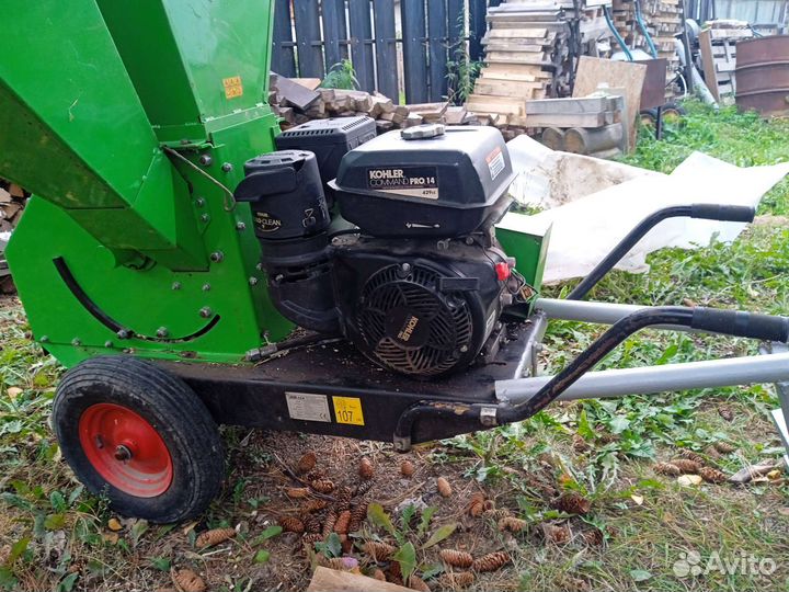 Садовый измельчитель веток