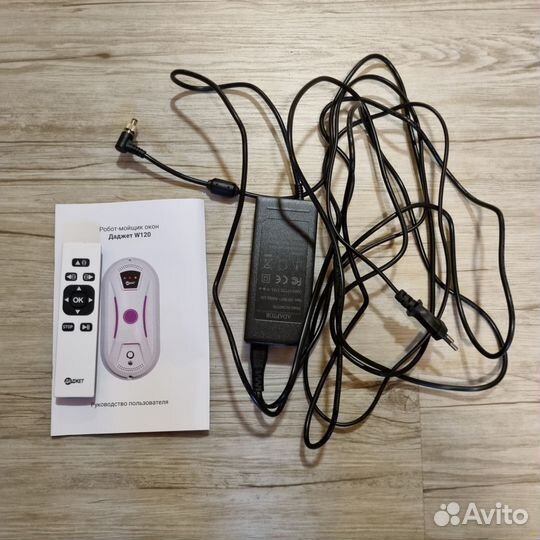 Робот мойщик окон Даджет W 120