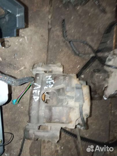 Суппорт тормозной передний левый mercedes w210