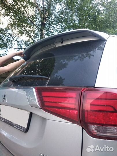 Спойлер Mitsubishi Outlander 2012-2021 под окраску
