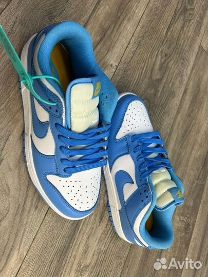 Кроссовки Nike Dunk Low University