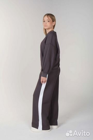 Костюм спортивный женский 44 размер