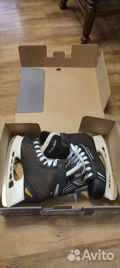 Хоккейные коньки bauer 40 размер