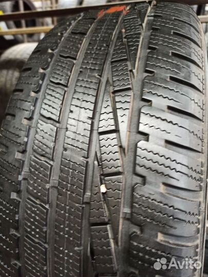 Goodyear UltraGrip Performance 215/55 R17