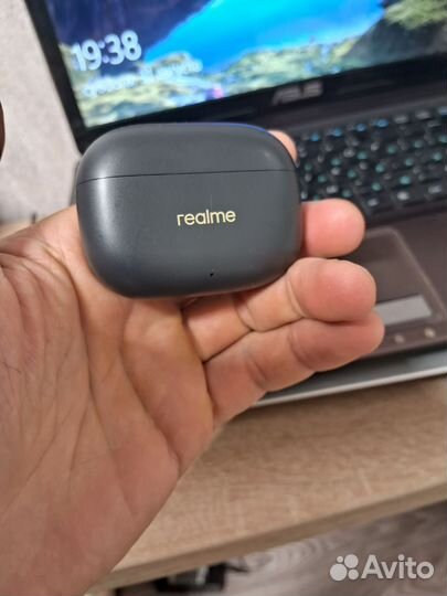 Realmi Buds T300